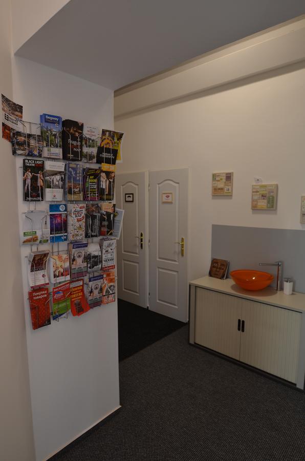 Hostel Prague City エクステリア 写真