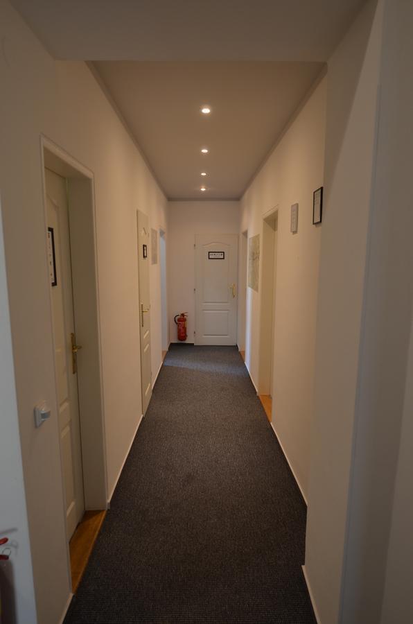 Hostel Prague City エクステリア 写真